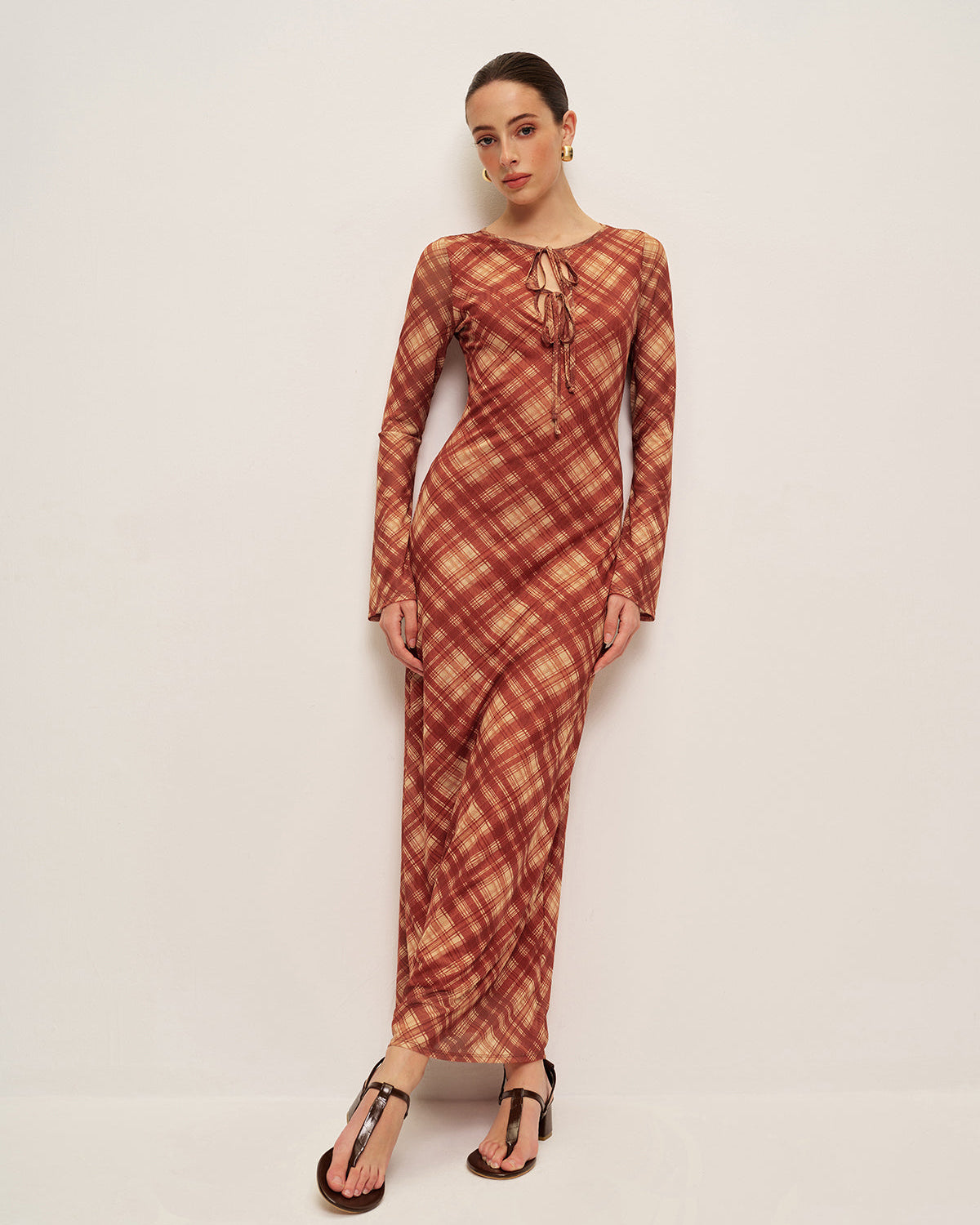 Ekose Bağcıklı Uzun Kollu Elbise