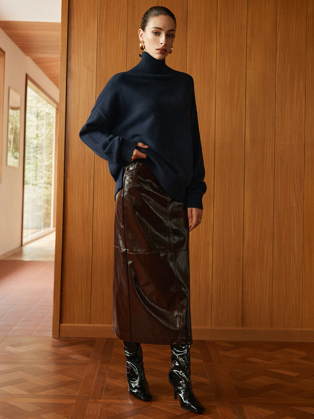 Çok Yönlü Düz Boğazlı Kazak