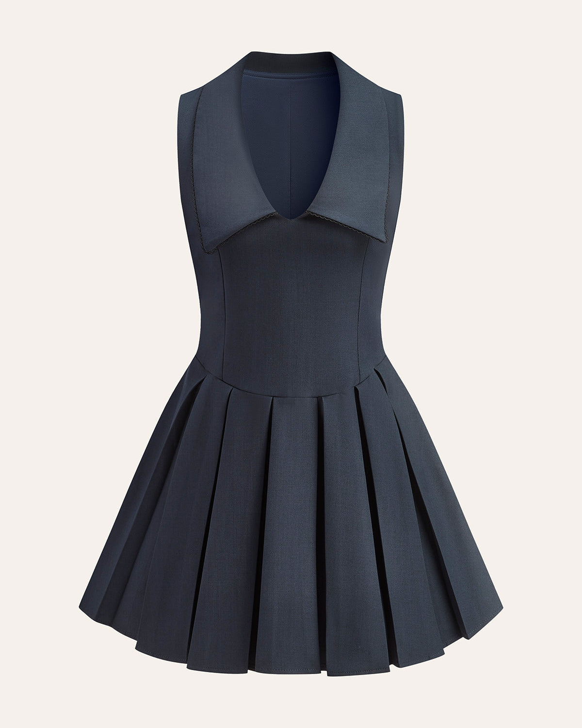 Geniş Yaka Detaylı Pileli Elbise