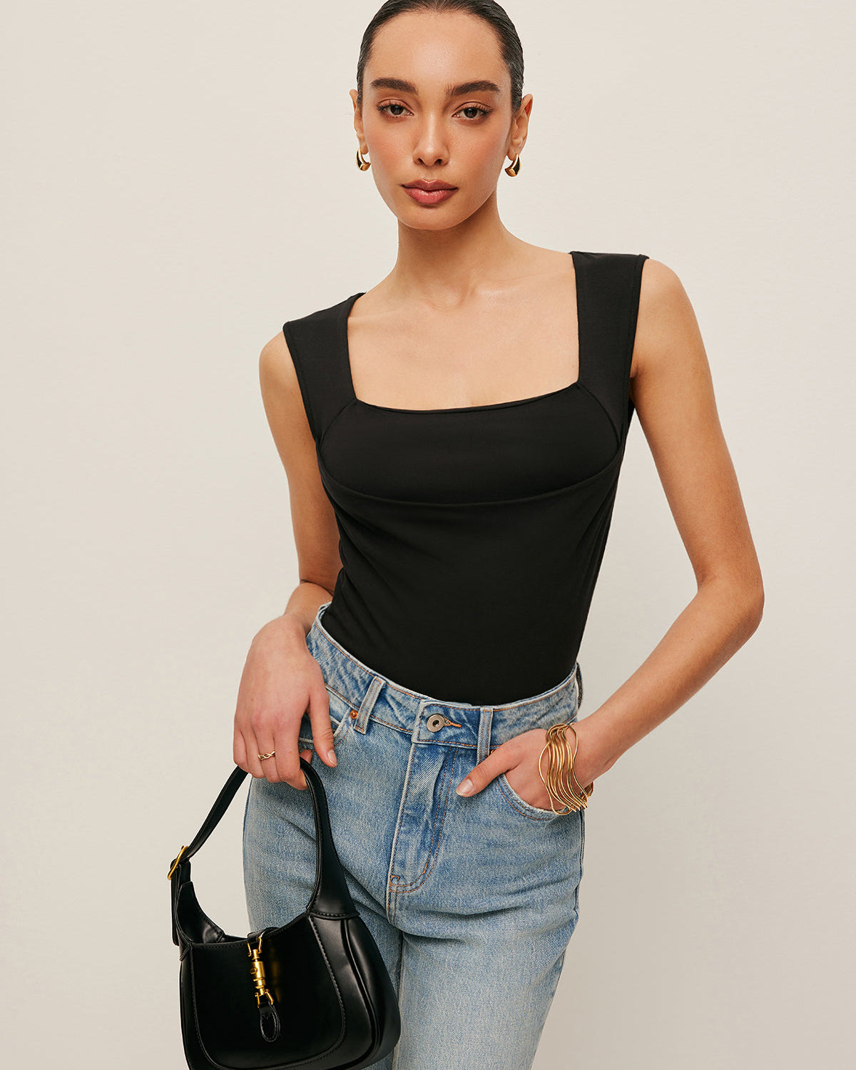 Kare Yaka Dar Kesim Atlet