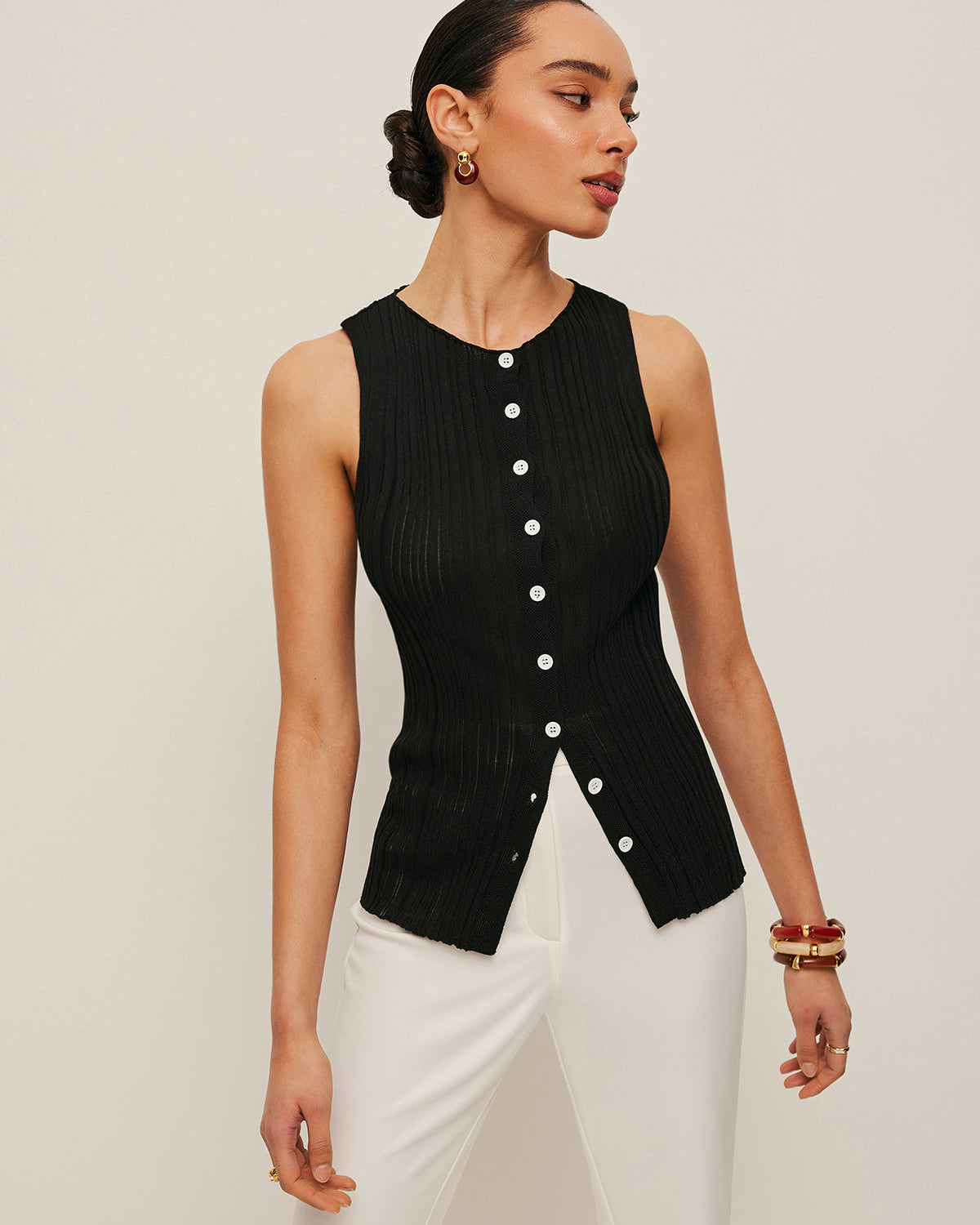 Kolsuz Ribanalı Önden Düğmeli Bluz