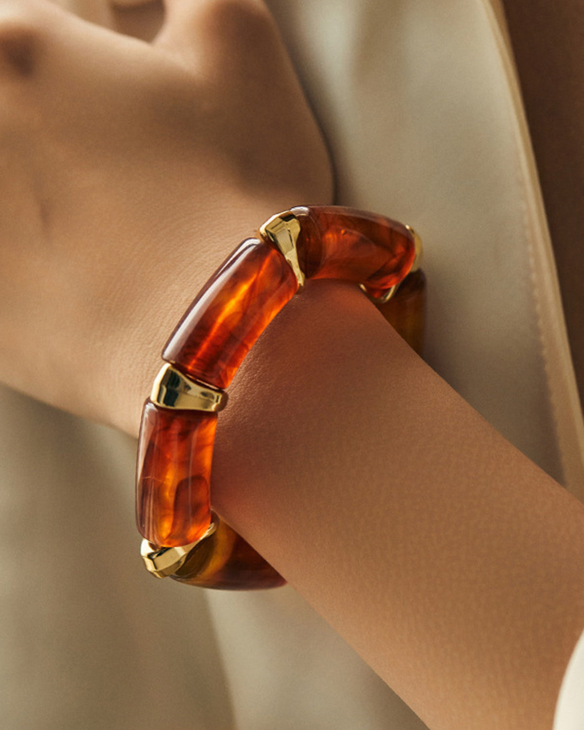 Reçine Halkalı Kelepçe Bileklik