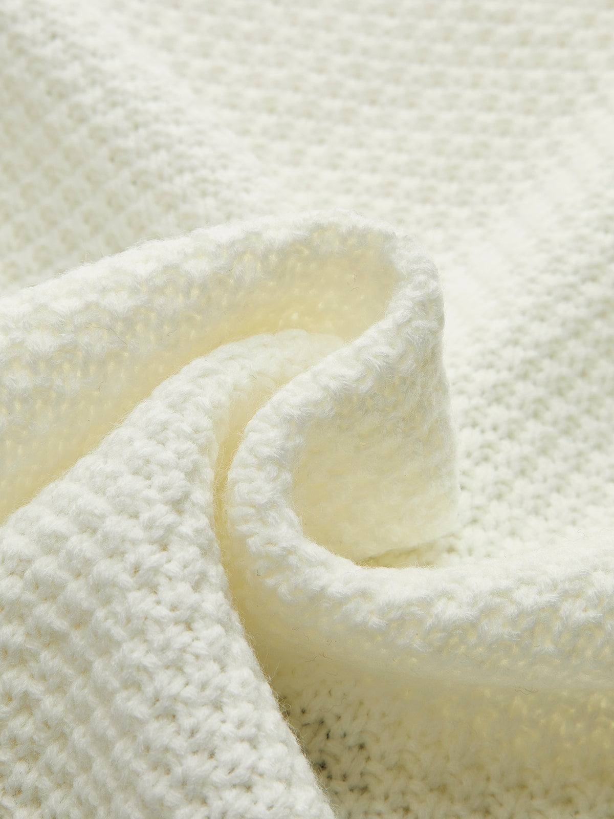 Nakış Detaylı Önden Bağlamalı Triko Yelek