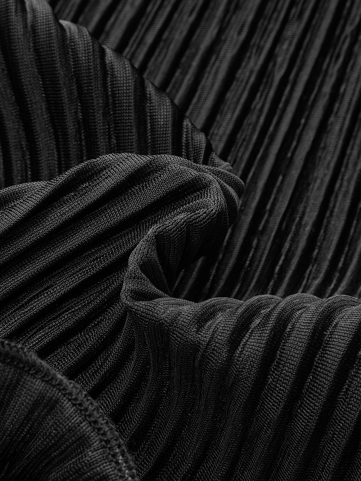 Fırfır Düğme Detaylı Pliseli Bluz