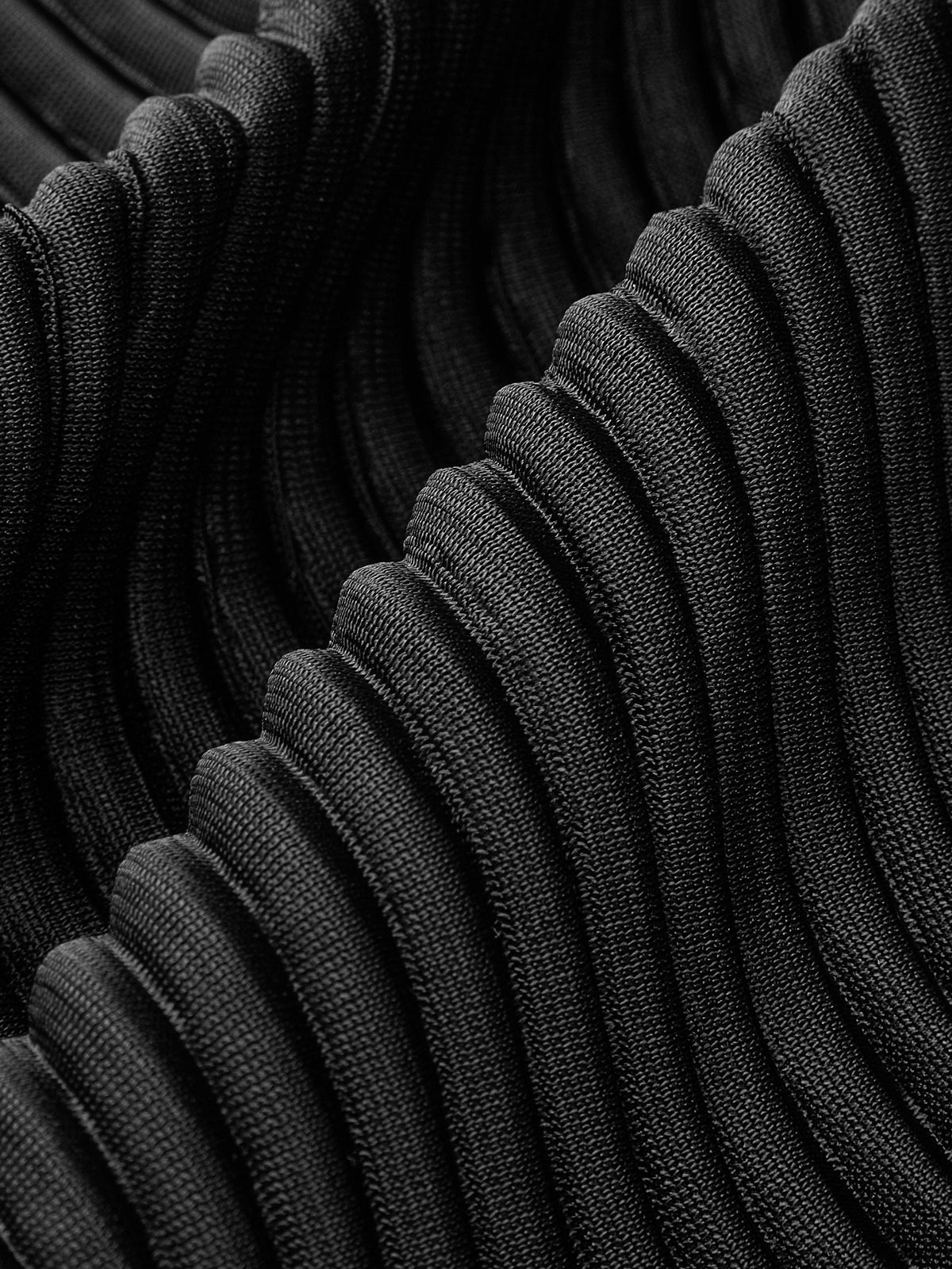 Fırfır Düğme Detaylı Pliseli Bluz