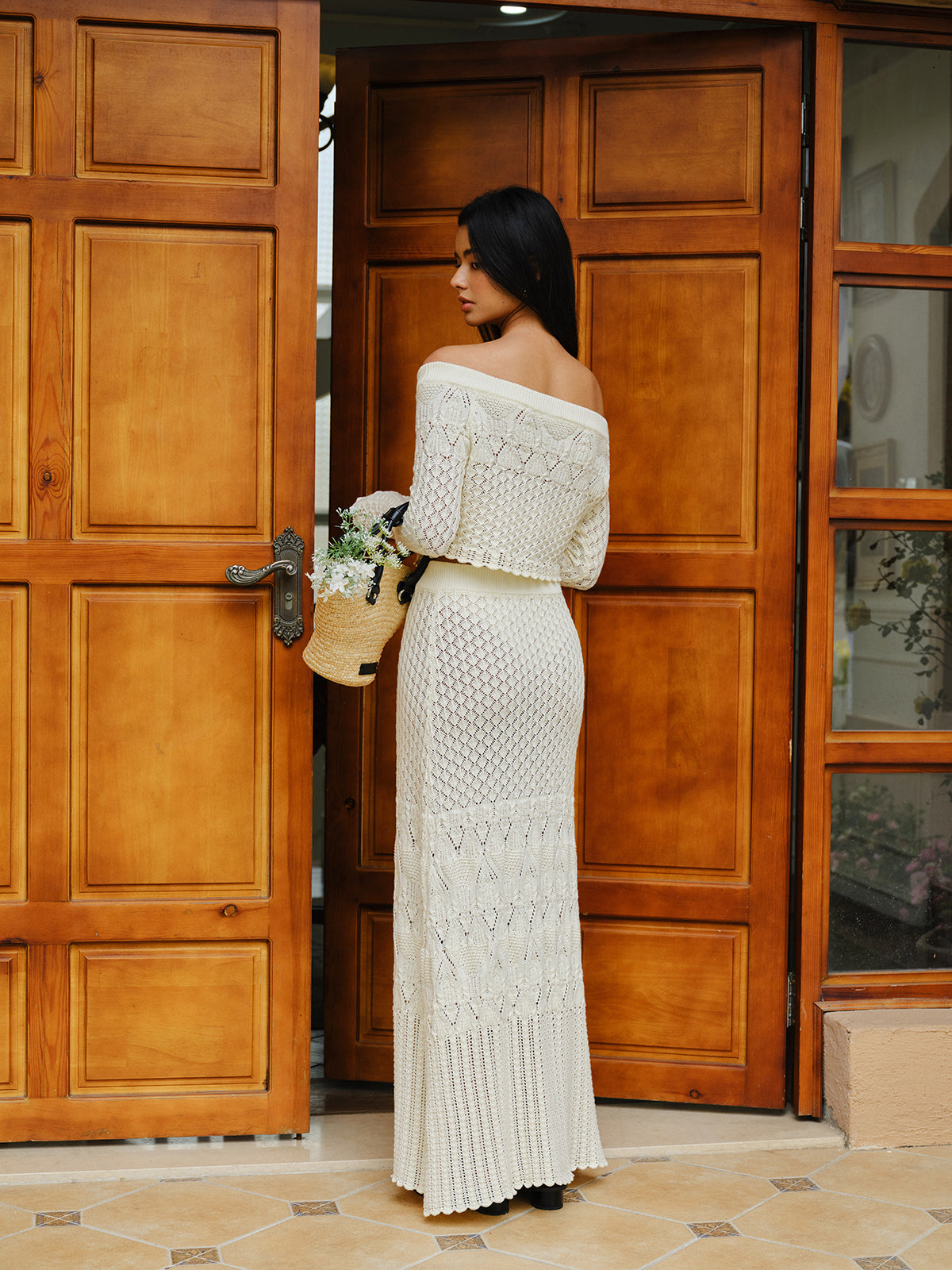 Triko Omuz Açık Kısa Üst