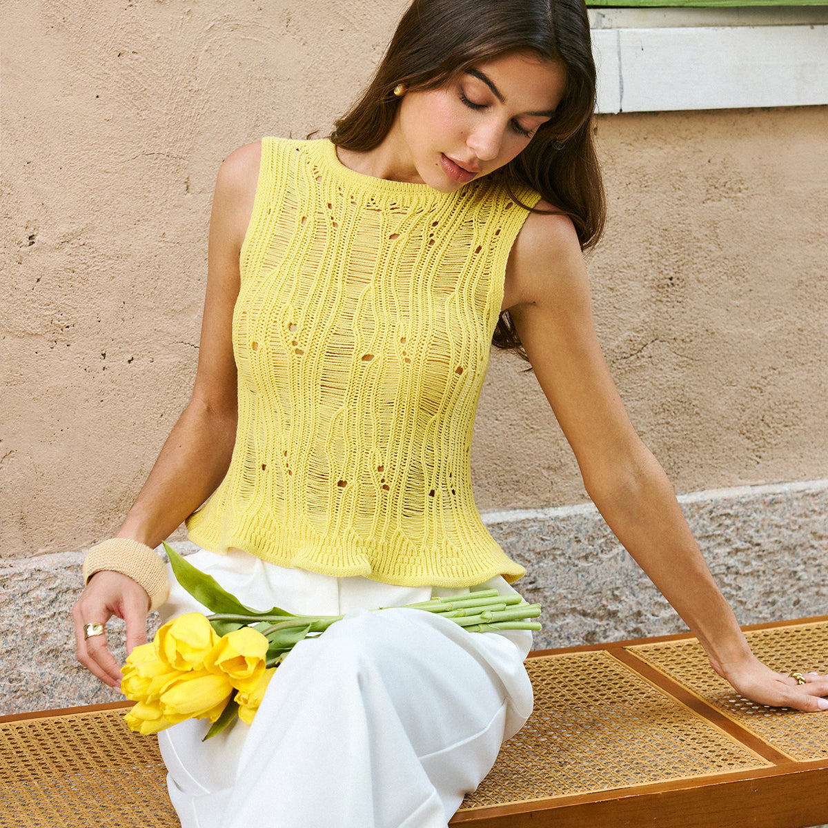 Marul Kenarlı Kazak Yelek