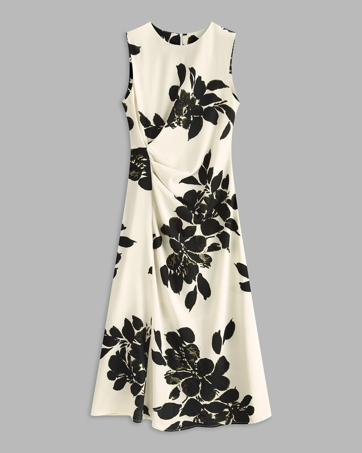 Çiçek Desenli Kolsuz Pileli Elbise