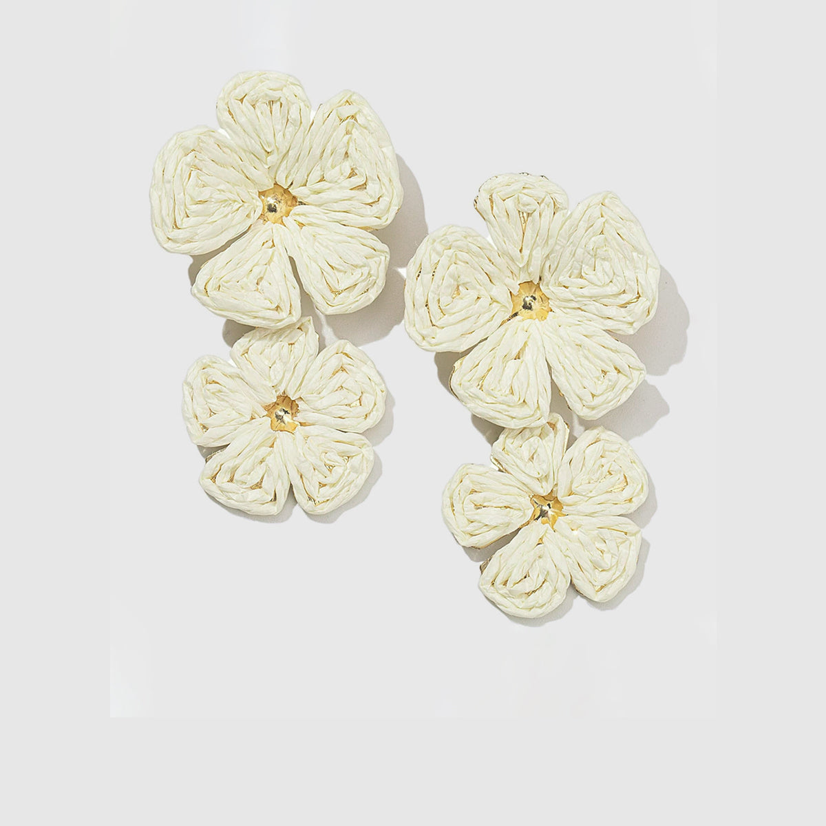 Altın Yaldızlı Dantel Yaprak Küpeler