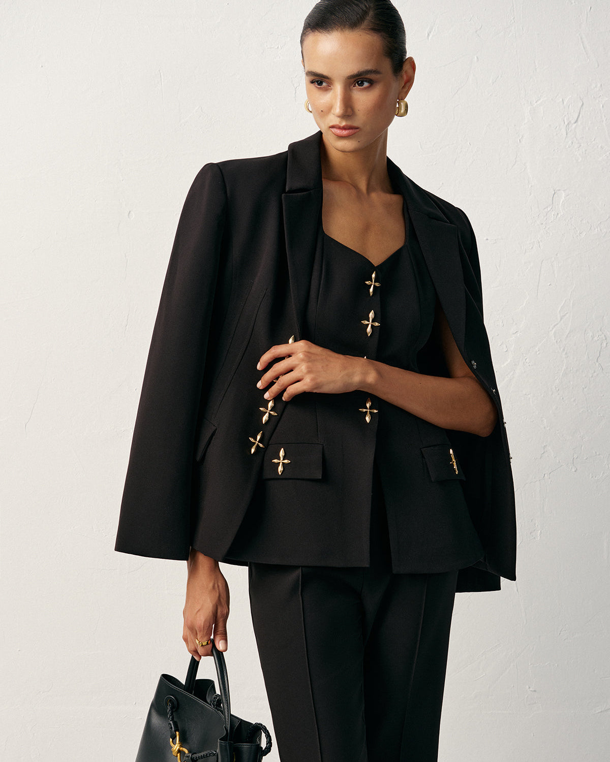 Haç Şeklinde Düğmeli Blazer