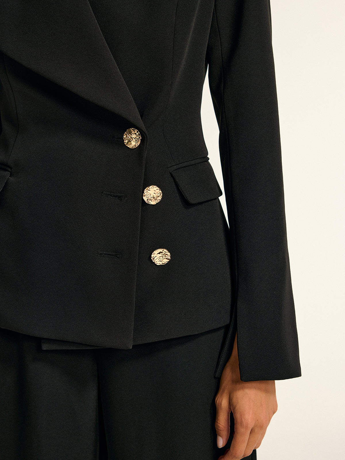 Metal Düğmeli Şal Yaka Blazer