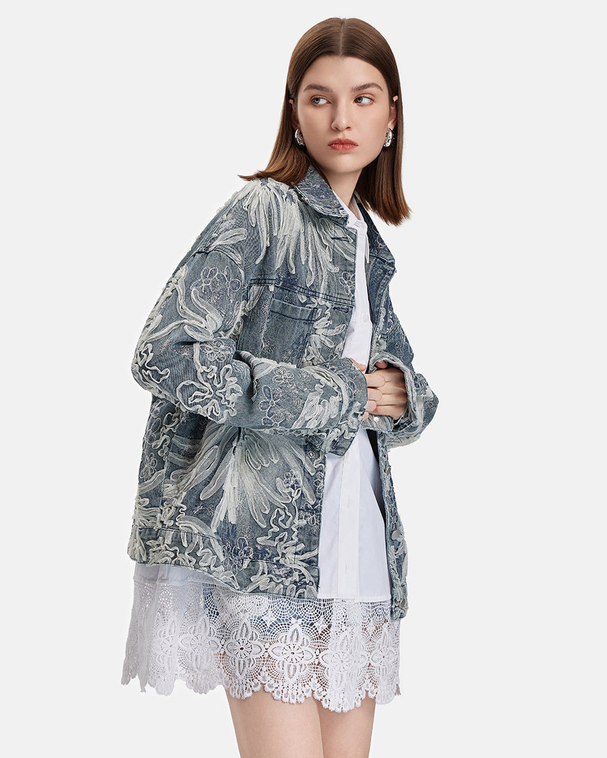 İşlemeli Dantel Boncuklu Denim Ceket