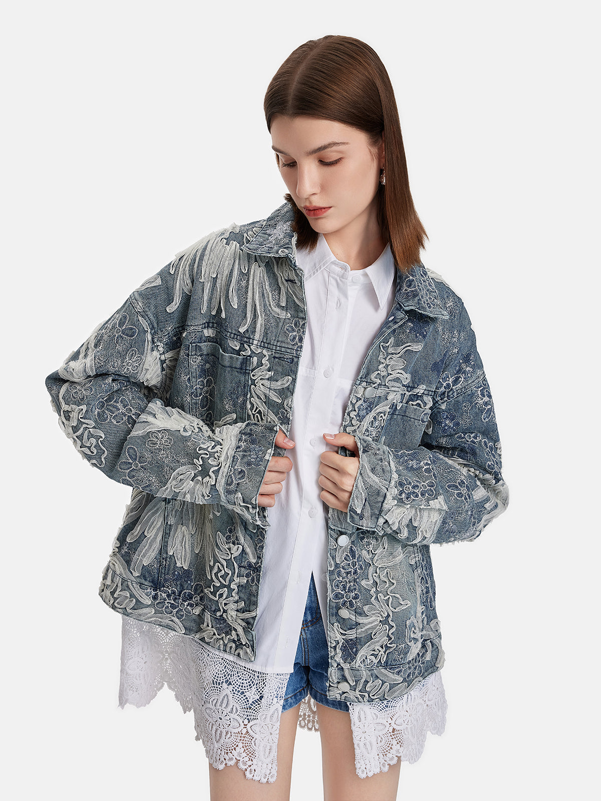 İşlemeli Dantel Boncuklu Denim Ceket