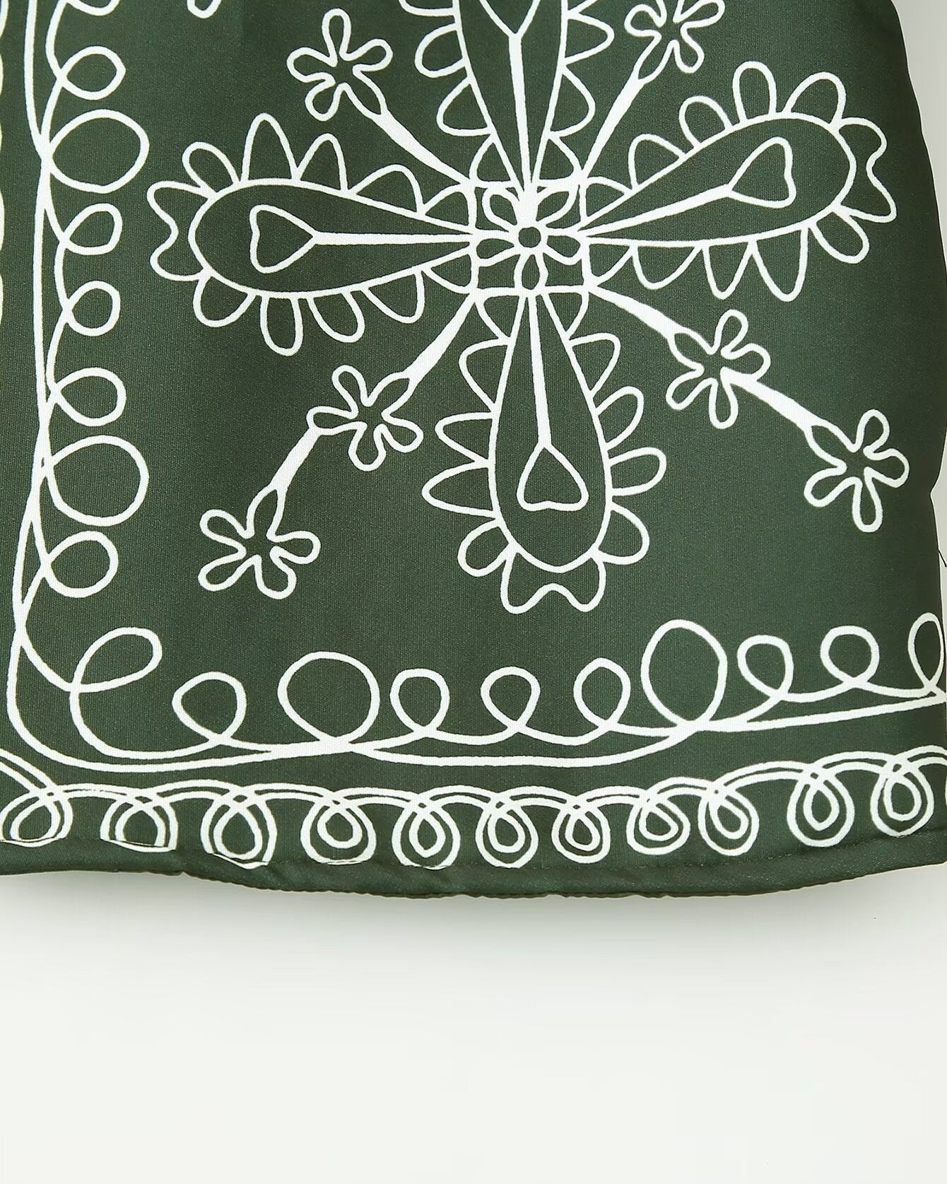 Soyut Baskılı Şişme Ceket Takım