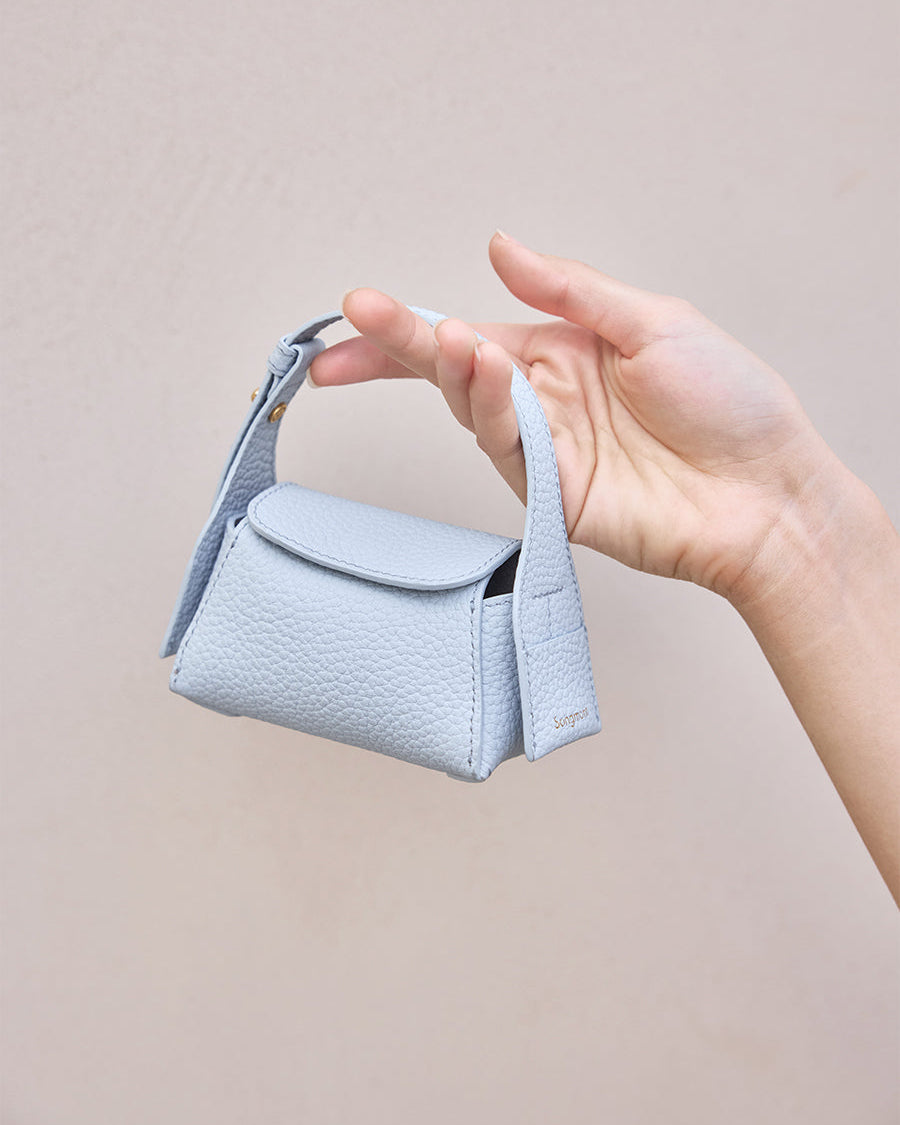 Lunelle Case