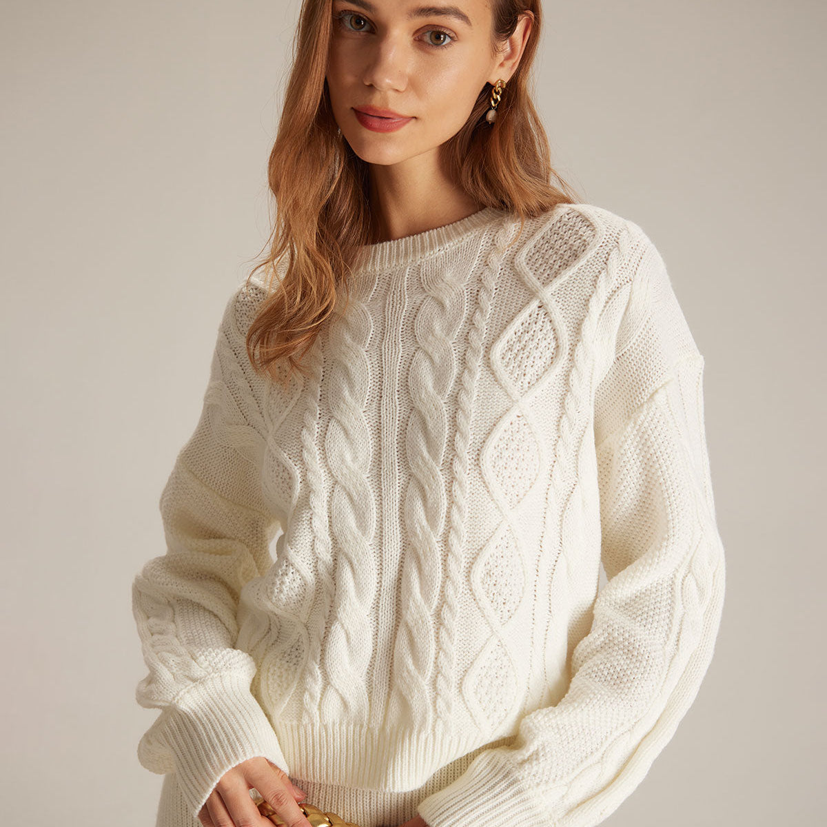 Bej Renkli Yuvarlak Yaka Ribana Kablo Kazak